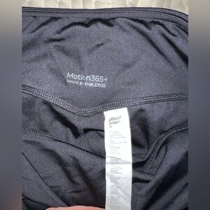 Fabletics Motion365+ Dark Leggings
